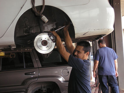 Inside Mac's Auto Service